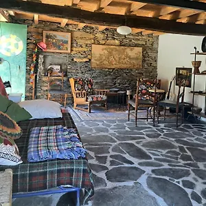 @gatetothewild Bed & Breakfast